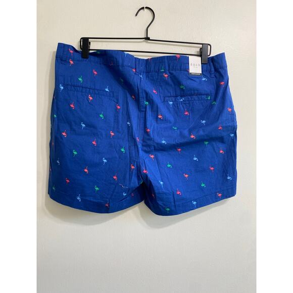 Stylish Women's Flamingo Shorts - Size 14 - Tropical Vacation Vibe - Picture 6 of 10